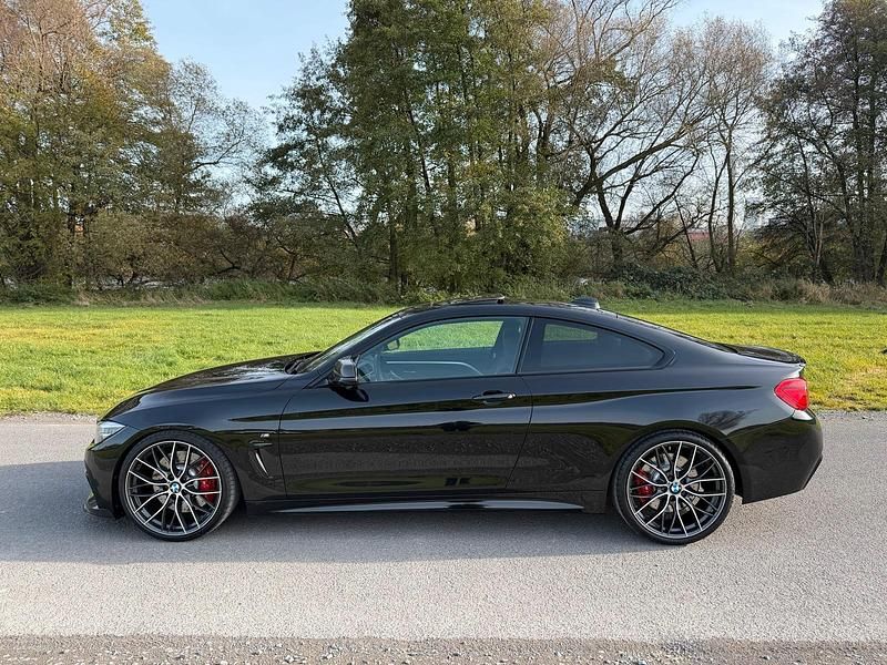 Gebraucht BMW 440 M Performance 326 PS (239 kW) 2017 Schwarz Coupé
