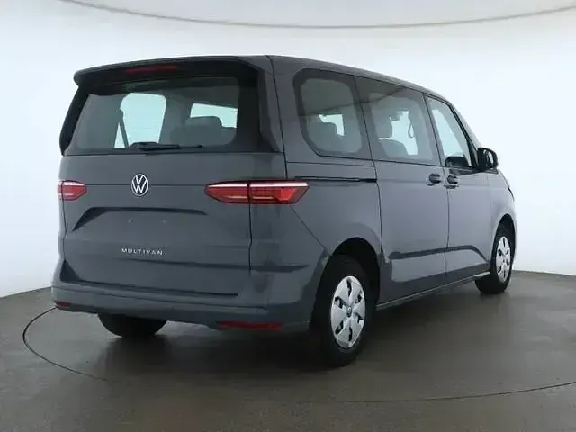 Usata VW Multivan 110 CV (80 kW) 2024 Andere Monovolume