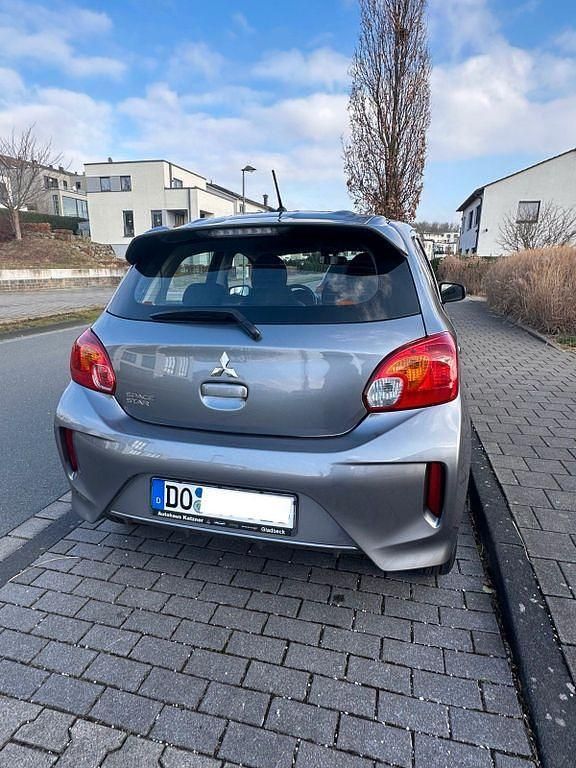 Gebraucht Mitsubishi Space Star Select 71 PS (52 kW) 2023 Grau Kleinwagen