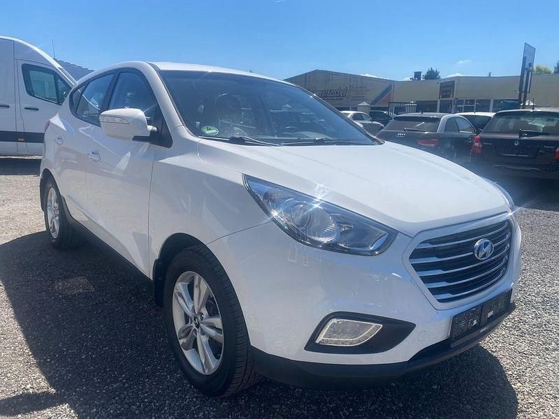Gebraucht Hyundai ix35 135 PS (99 kW) 2015 Weiß SUV