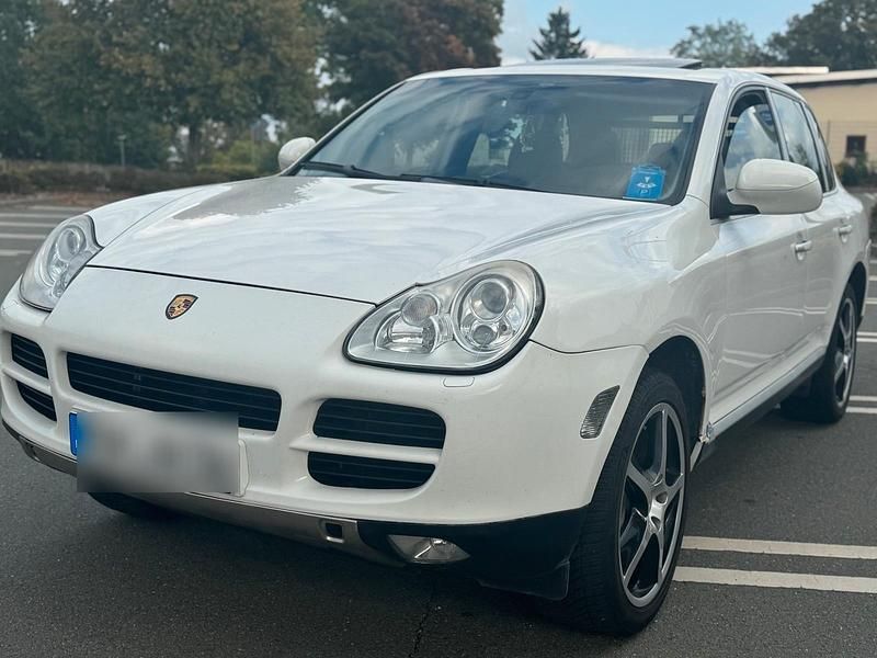 Weiß Gebraucht 2003 Porsche Cayenne S SUV | 4.750 € (Guter Preis) - Bild 1/4