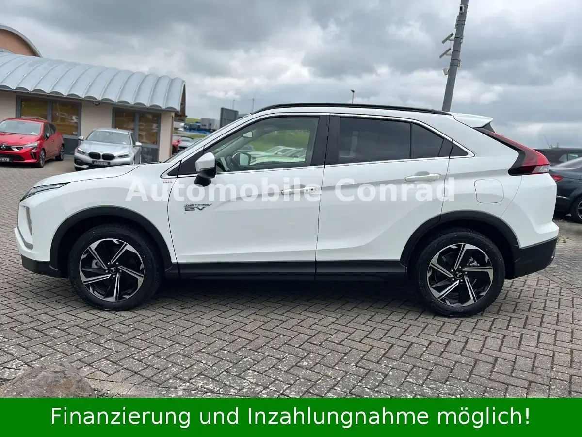 Gebraucht Mitsubishi Eclipse Cross 98 PS (72 kW) 2022 Weiß SUV