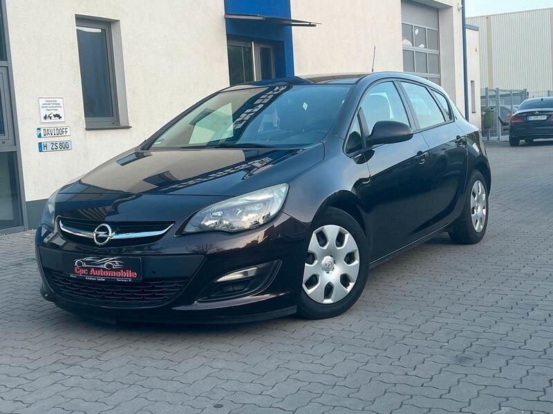 Braun Gebraucht 2012 Opel Astra Edition Limousine | 2.900 € (Superpreis) - Bild 1/4