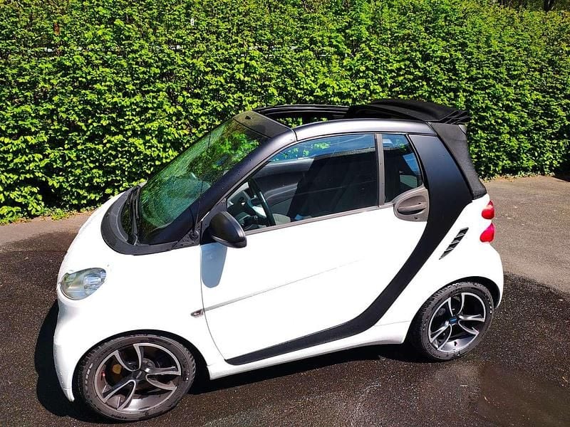 Używany Smart ForTwo Cabrio Passion 71 KM (52 kW) 2012 Biały Kabriolet
