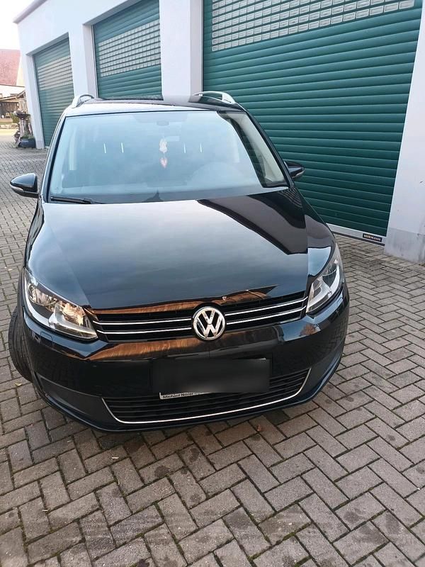 Schwarz Gebraucht 2011 VW Touran Van / Kleinbus | 4.100 € (Superpreis) - Bild 1/4
