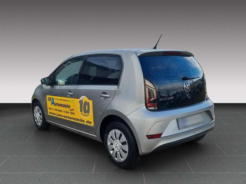 Gebraucht VW up! 68 PS (50 kW) 2021 Tungsten silver metallic Kleinwagen