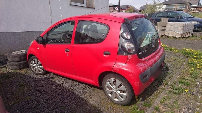 Gebraucht Citroën C1 Advance 68 PS (50 kW) 2009 Rot Kleinwagen