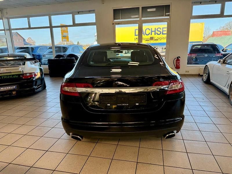 Gebraucht Jaguar XF 211 PS (155 kW) 2010 Schwarz Limousine