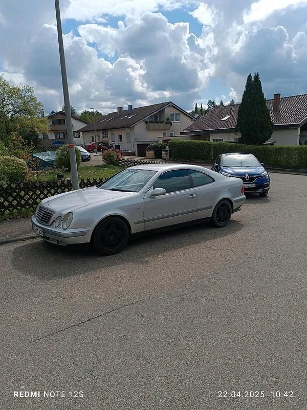 Silber Gebraucht 1999 Mercedes 320 Coupé | 1.600 € (Guter Preis) - Bild 1/4