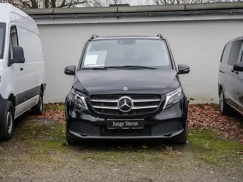 Gebraucht Mercedes V250 Edition 190 PS (139 kW) 2024 Schwarz Van / Kleinbus