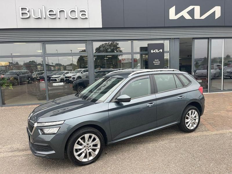 Grau Gebraucht 2019 Skoda Kamiq Style SUV | 18.970 € (Etwas zu teuer) - Bild 1/4