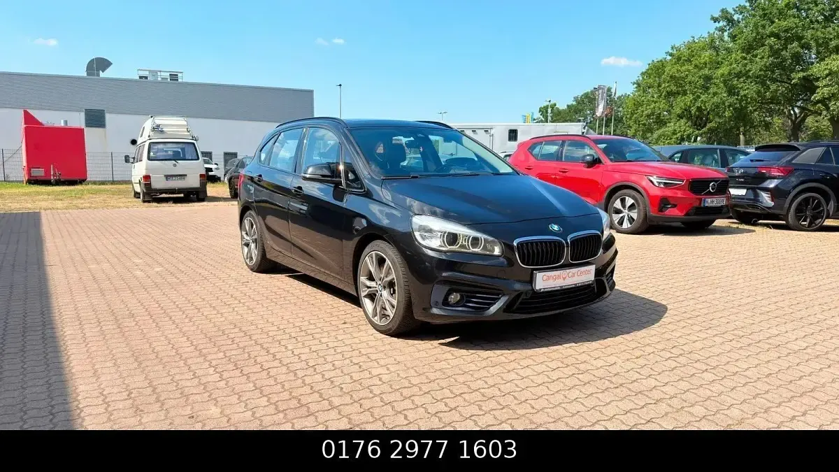 Gebraucht BMW 225 Active Tourer Sport Line 231 PS (169 kW) 2014 Schwarz Van / Kleinbus