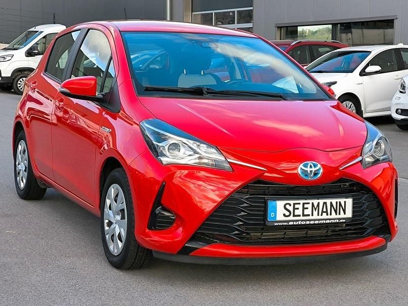 Gebraucht Toyota Yaris Hybrid 2020 Rot Kleinwagen