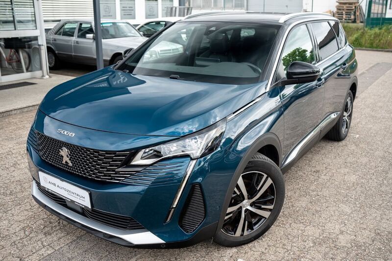 Blau Gebraucht 2023 Peugeot 5008 GTi Van / Kleinbus | 28.399 € (Guter Preis) - Bild 1/4
