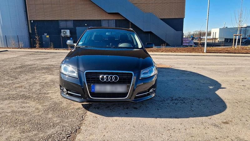Gebraucht Audi A3 Ambition 125 PS (91 kW) 2011 Schwarz Kleinwagen