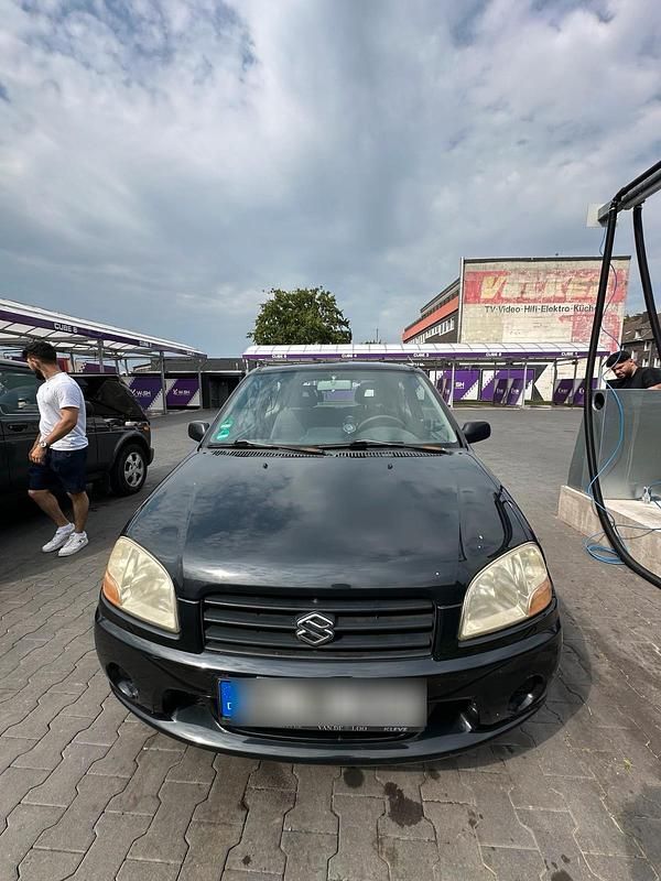 Schwarz Gebraucht 2003 Suzuki Ignis Kleinwagen | 1.500 € - Bild 1/4