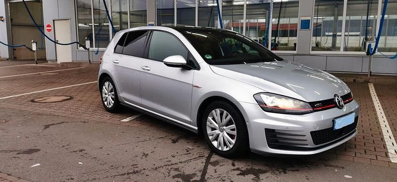 Gebraucht VW Golf VII GTI 220 PS (161 kW) 2016 Silber Limousine