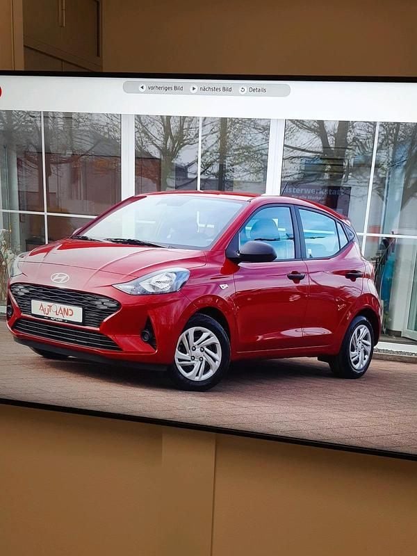 Rot Gebraucht 2023 Hyundai i10 Select Kleinwagen | 12.500 € (Guter Preis) - Bild 1/2