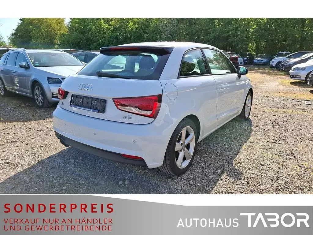 Gebraucht Audi A1 Design 125 PS (91 kW) 2015 Gletscherweiss Kleinwagen