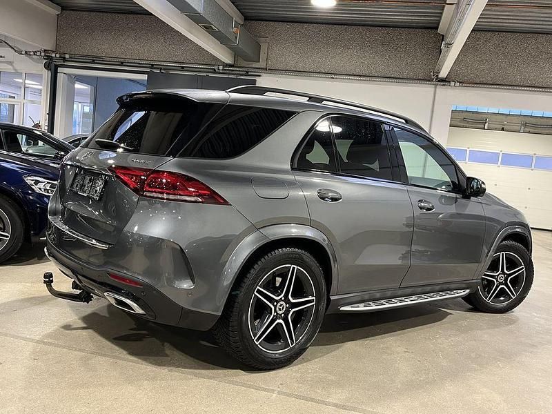 Gebraucht Mercedes GLE400 AMG 330 PS (242 kW) 2019 992 (selenitgrau  metalliclac SUV