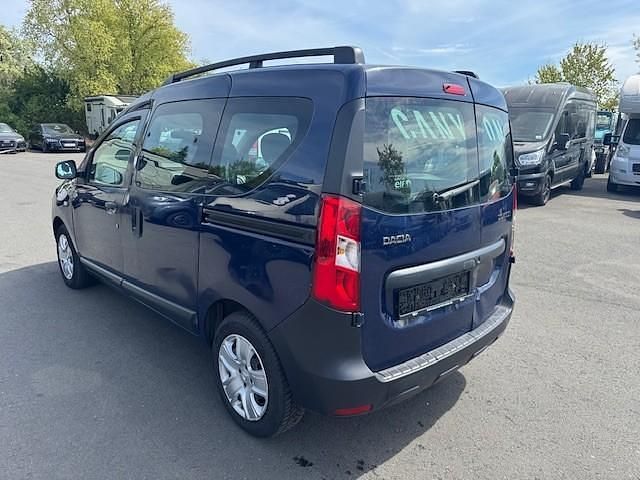 Używany Dacia Dokker 101 KM (74 kW) 2019 Niebieski Minivan