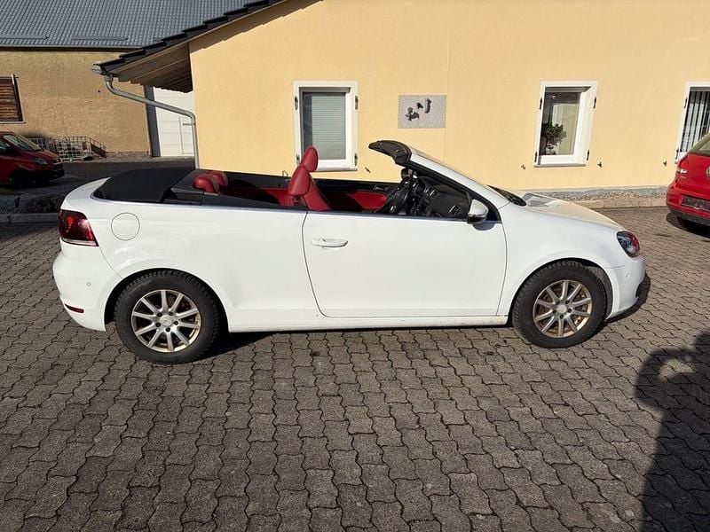 Gebraucht VW Golf Cabriolet Exclusive 122 PS (89 kW) 2012 Weiß Cabrio
