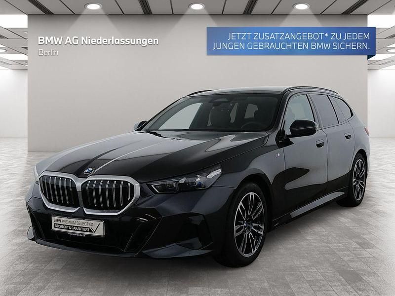 Grau Gebraucht 2025 BMW 520 Comfort Edition Kombi | 50.900 € (Guter Preis) - Bild 1/2