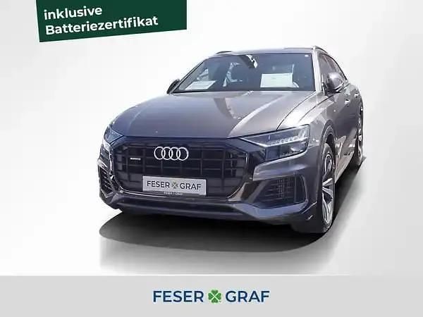 Samuraigrau metallic Gebraucht 2021 Audi Q8 Ambiente SUV | 47.880 € (Guter Preis) - Bild 1/3