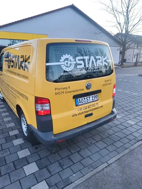 Używany VW Transporter 107 KM (78 kW) 2010 Żółty Van