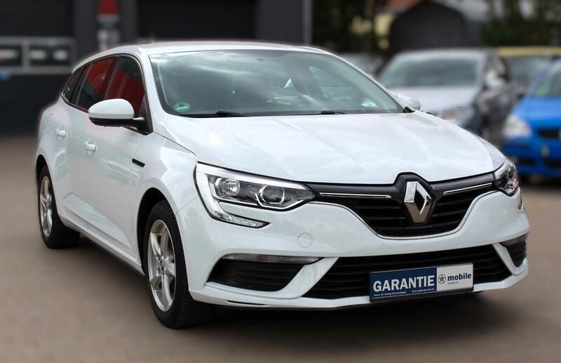 Weiß Gebraucht 2017 Renault Mégane GrandTour Life Kombi | 9.490 € (Guter Preis) - Bild 1/4