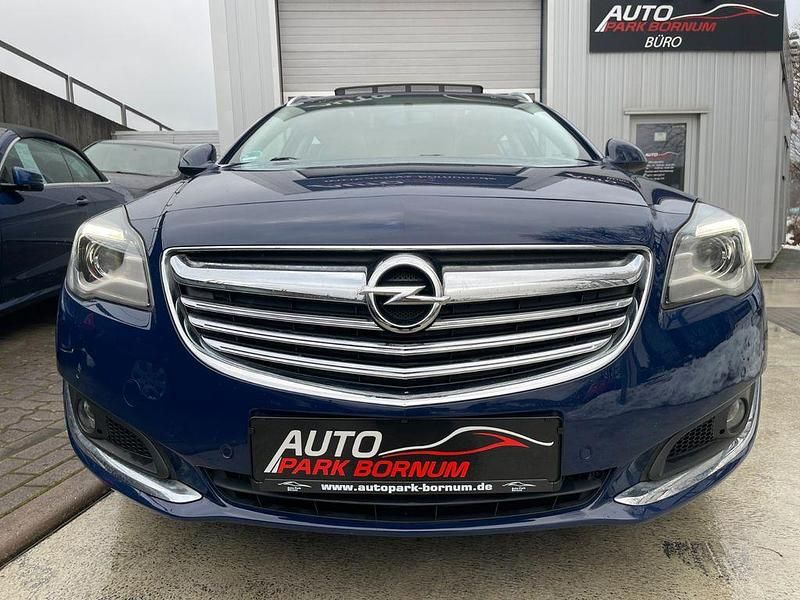 Gebraucht Opel Insignia Business Edition 140 PS (102 kW) 2014 Blau Kombi