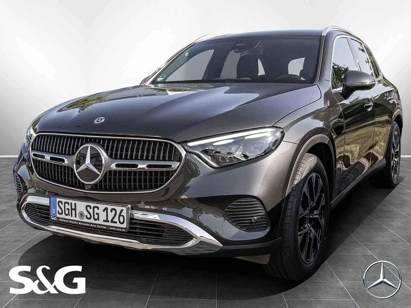 Gebraucht Mercedes GLC200 Avantgarde 163 PS (119 kW) 2025 Metalliclack graphitgrau SUV