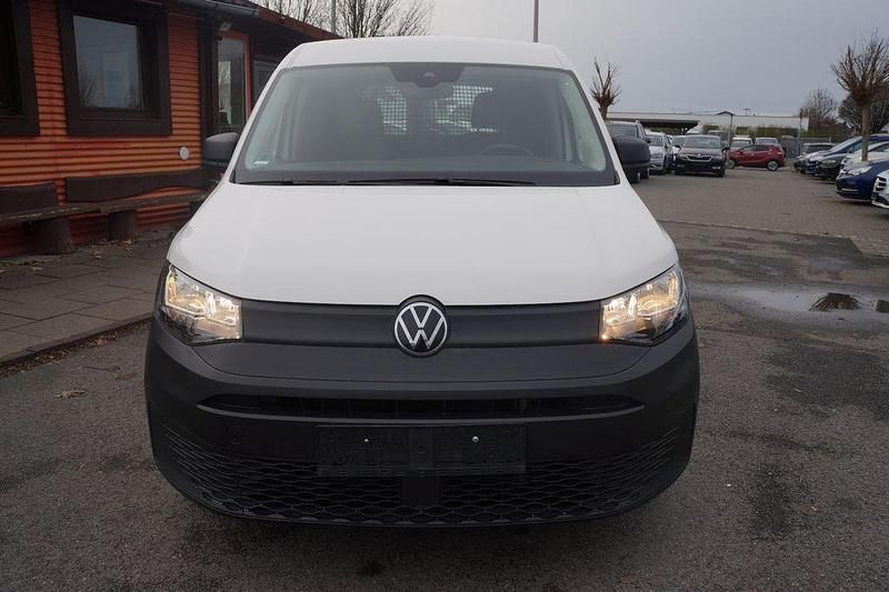 Gebraucht VW Caddy Basis 102 PS (75 kW) 2021 Weiß Van / Kleinbus