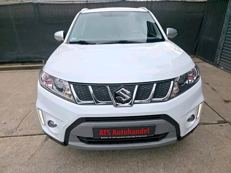 Usado Suzuki Vitara 140 HP (102 kW) 2018 Branco SUV