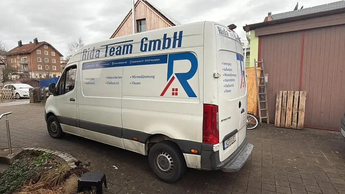 Używany Mercedes Sprinter 140 KM (102 kW) 2019 Biały Van