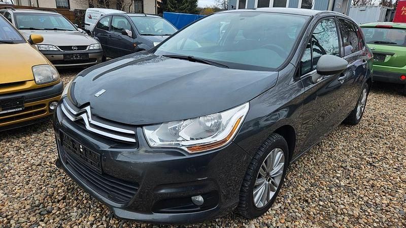 Gebraucht Citroën C4 Attraction 120 PS (88 kW) 2011 Grau Limousine