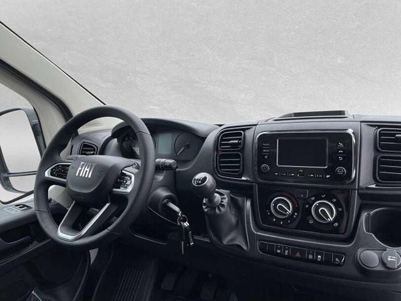 Gebraucht Fiat Ducato 140 PS (102 kW) 2025 Weiß Van