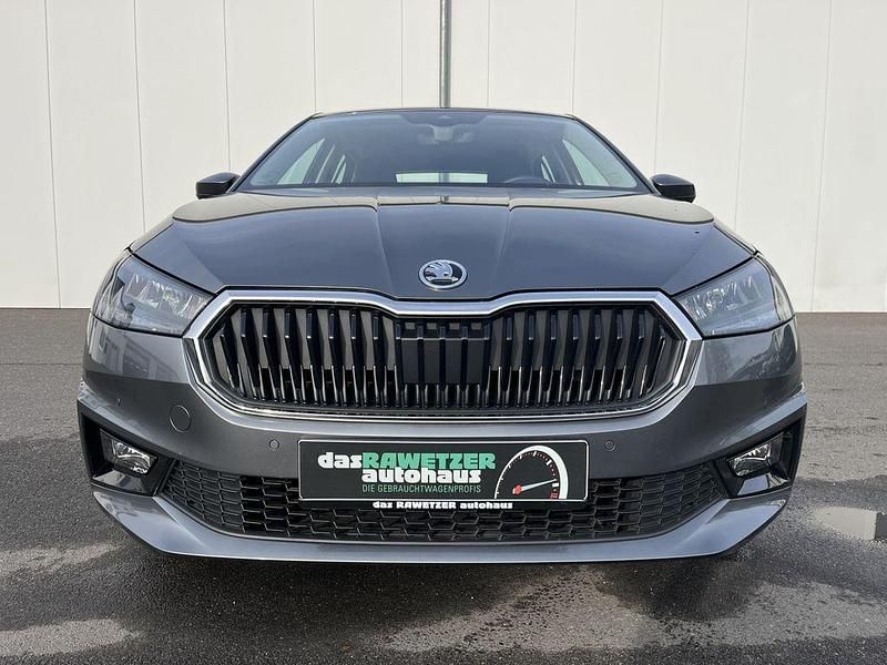 Gebraucht Skoda Fabia Selection 95 PS (69 kW) 2024 Graphitegrau Limousine