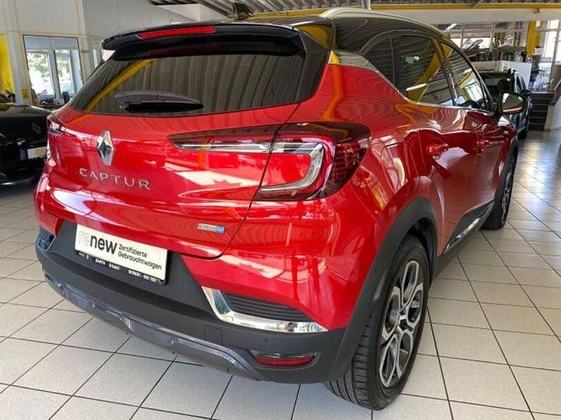 Gebraucht Renault Captur Intens 91 PS (66 kW) 2022 Rot SUV
