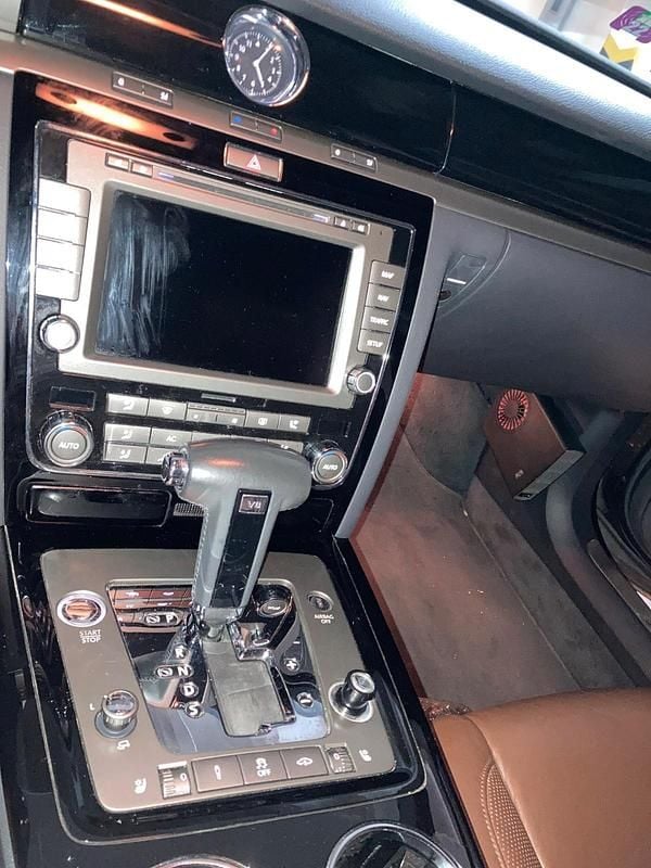 Usata VW Phaeton 340 CV (250 kW) 2009 Berlina