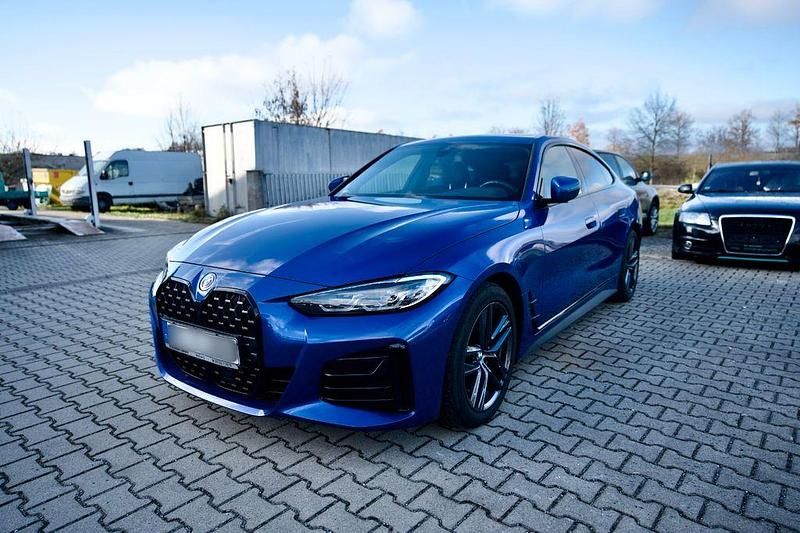 Blau Gebraucht 2022 BMW 430 Gran Coupé M Sport Coupé | 38.000 € (Guter Preis) - Bild 1/4
