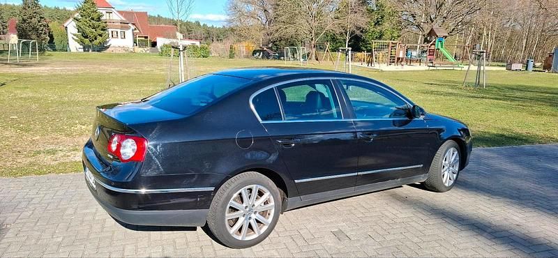 Gebraucht VW Passat 150 PS (110 kW) 2007 Schwarz Limousine