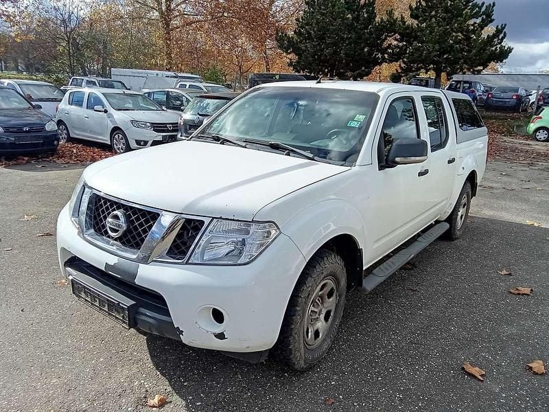 Weiß Gebraucht 2012 Nissan Navara Abholung | 7.900 € (Fairer Preis) - Bild 1/4