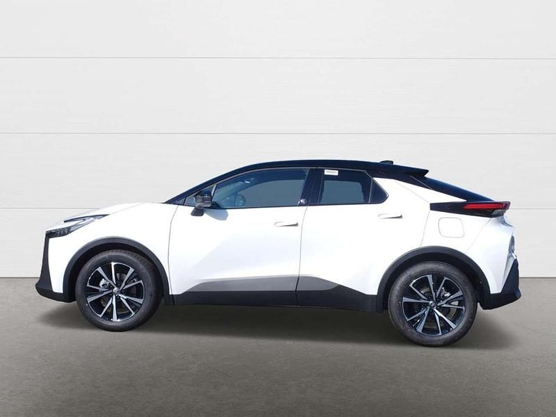 Gebraucht Toyota C-HR+ Team 111 kW (152 PS) 2024 Schneeweiss/ dach schwarz SUV