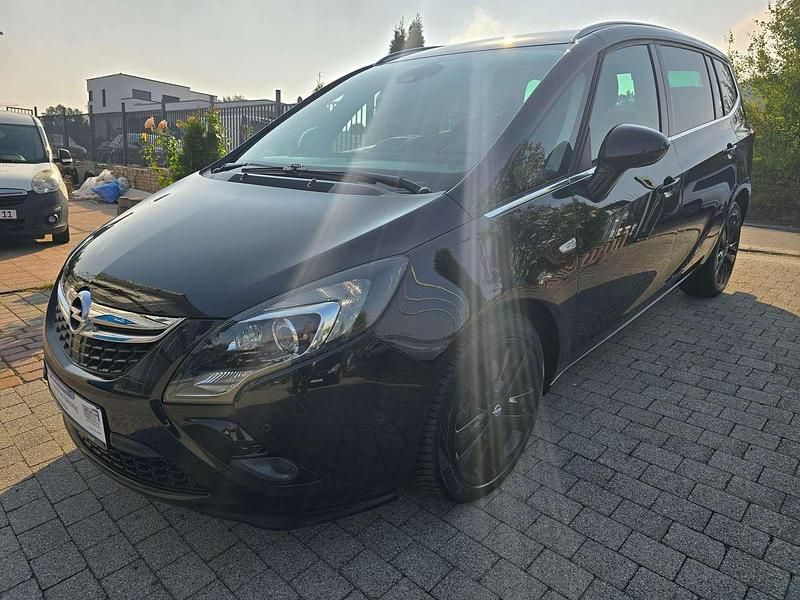 Schwarz Gebraucht 2013 Opel Zafira Sport Van / Kleinbus | 7.999 € (Fairer Preis) - Bild 1/4