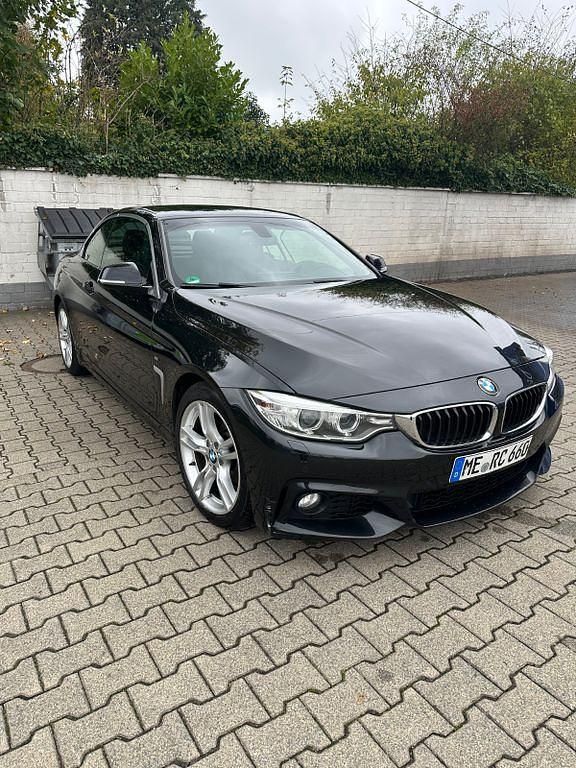 Schwarz Gebraucht 2017 BMW 425 M Sport Coupé | 18.990 € (Teuer) - Bild 1/4