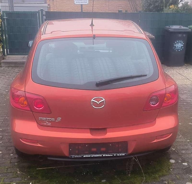Gebraucht Mazda 3 105 PS (77 kW) 2005 Rot Limousine