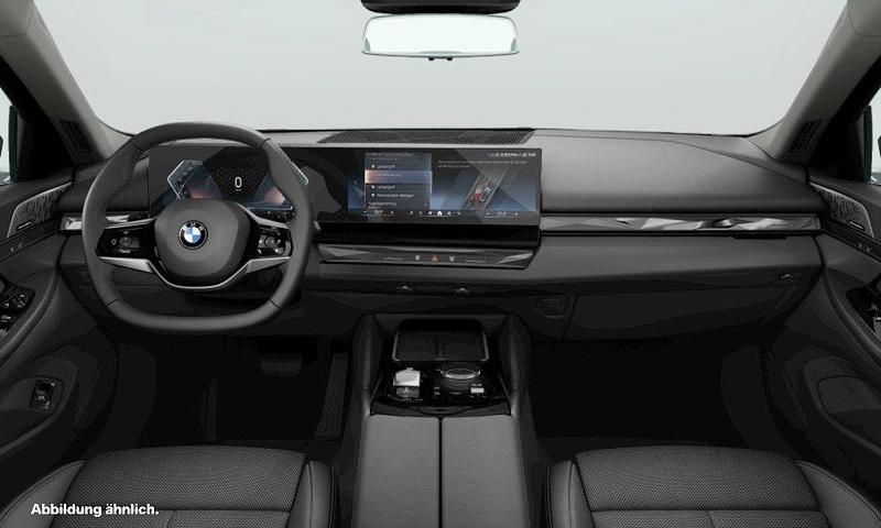 Neu BMW 520 Sport Line 190 PS (139 kW) 2025 Schwarz Limousine