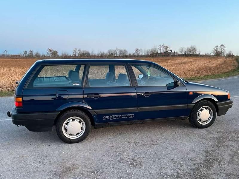 Gebraucht VW Passat 116 PS (85 kW) 1991 Blau Limousine