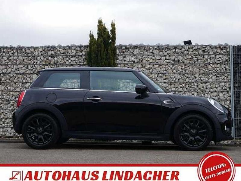 Second-hand Mini ONE 102 CP (75 kW) 2019 Negru Hatchback